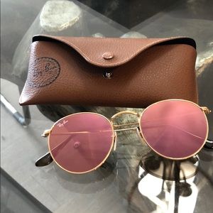 Pink mirror lens ray bans